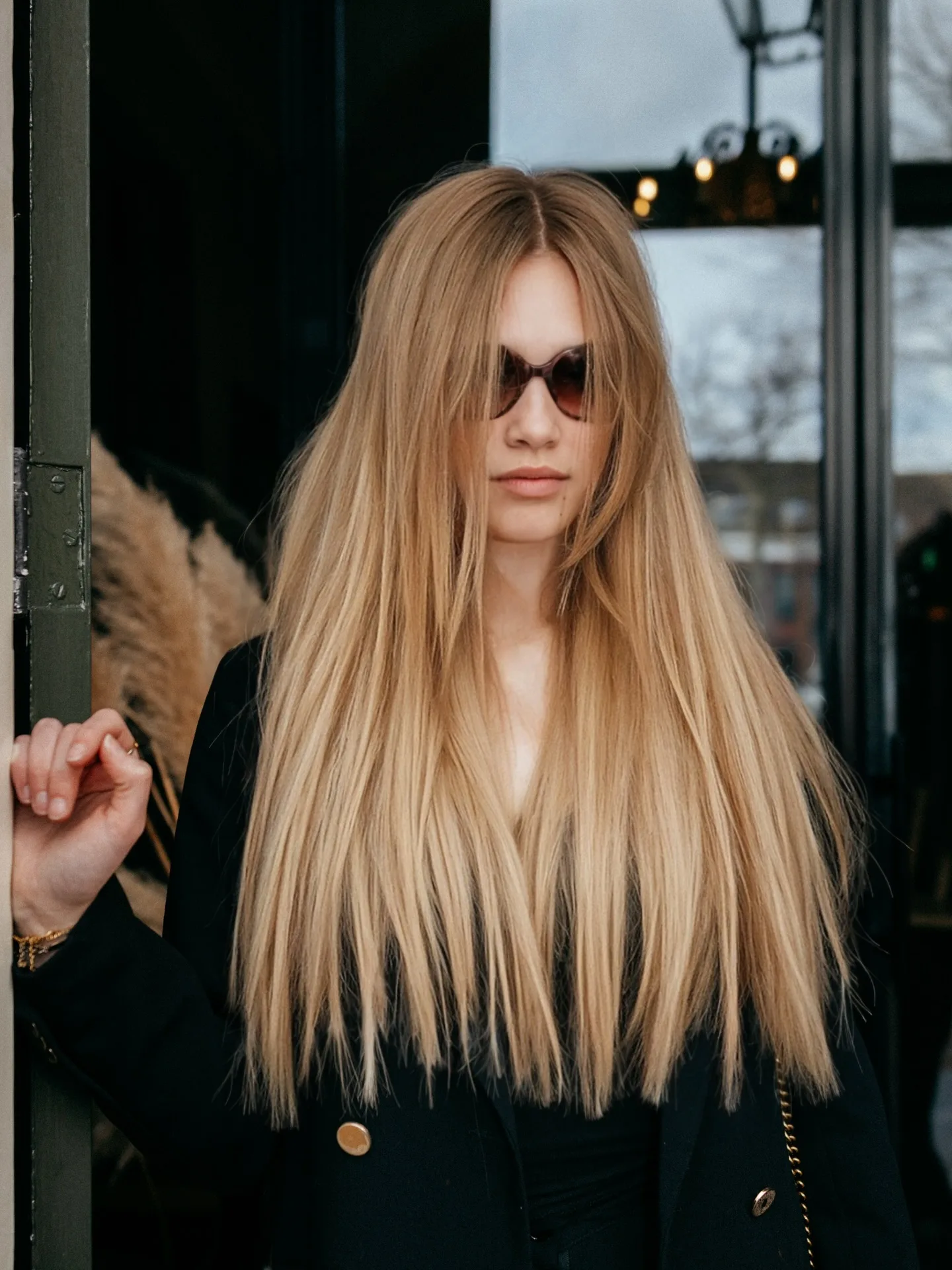 Lang blond haar met High Ends Extensions